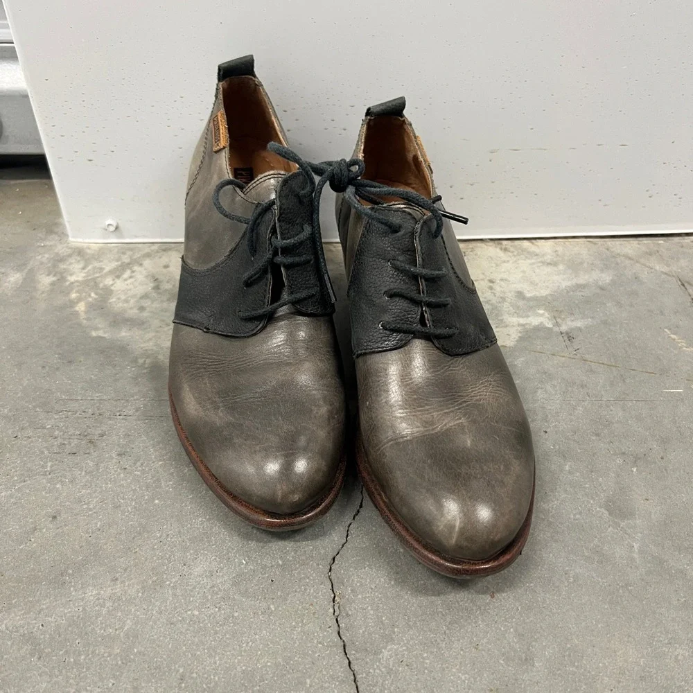 Pikolinos Oxford Heels - Leather - Size‎ 38 EU / 7.5 - 8 US - Black & Grey
